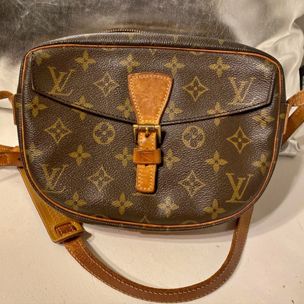 Louis Vuitton Juene : SOLD